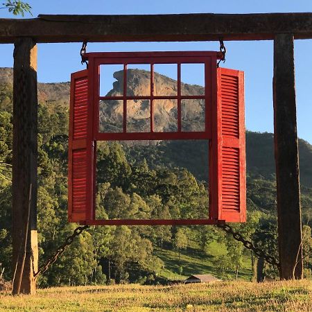 Rancho Do Paioleiro - Suites Sao Bento do Sapucai Ngoại thất bức ảnh