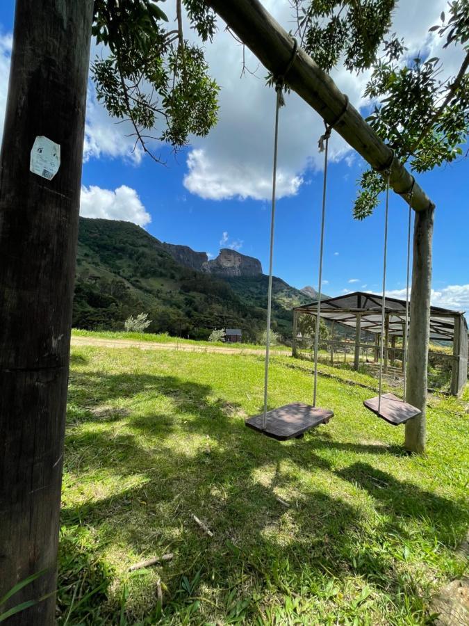 Rancho Do Paioleiro - Suites Sao Bento do Sapucai Ngoại thất bức ảnh