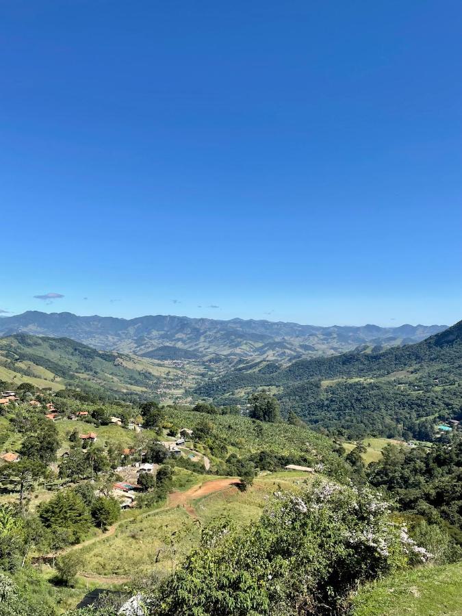 Rancho Do Paioleiro - Suites Sao Bento do Sapucai Ngoại thất bức ảnh