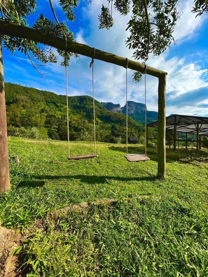 Rancho Do Paioleiro - Suites Sao Bento do Sapucai Ngoại thất bức ảnh